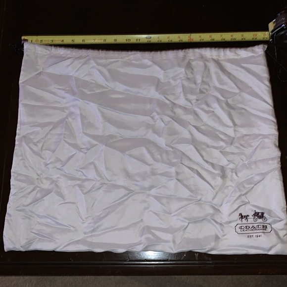 Large Coach dust bag - Picture 2 of 4